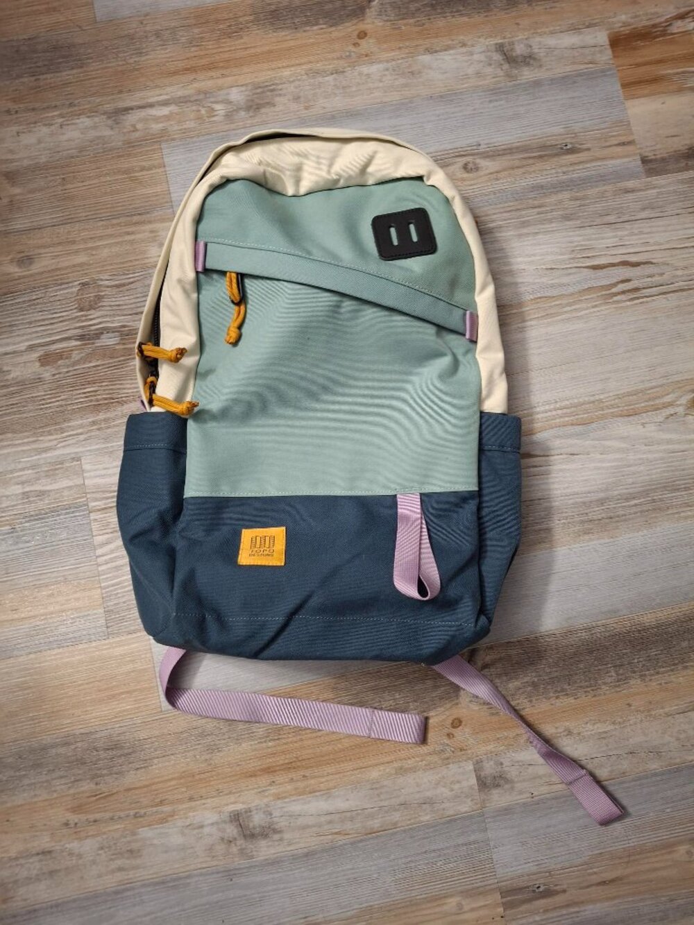 NWOT Topo Designs Daypack Classic 20L Backpack Pond Blue Recycled Nylon Laptop